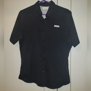 BOGO Columbia black PFG button up tee